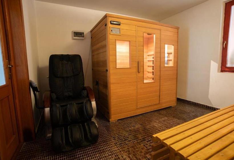 פנסיון Csillag Panzio