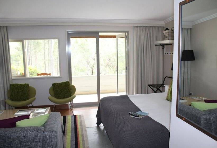 Пансион Elfin Hill Vineyard Accommodation