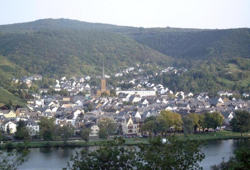 פנסיון Gästehaus Knaup