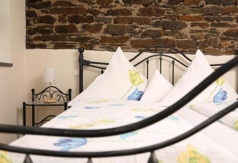 פנסיון Gästehaus Knaup