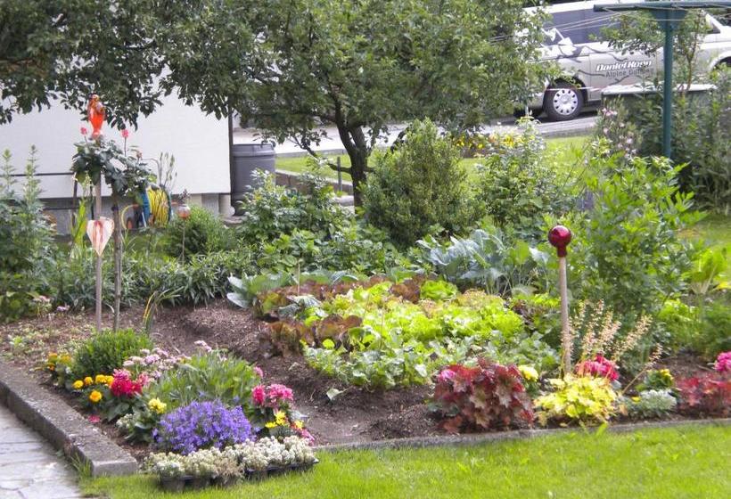 پانسیون Haus Waidmannsheil