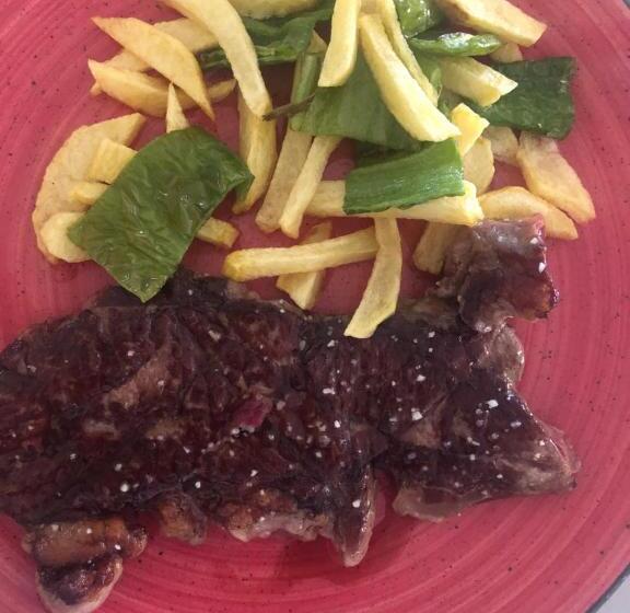 פנסיון Hostal Restaurante Puerto Blanco