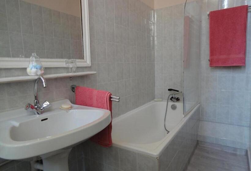 膳宿费 Maison D Hôtes Villa Les Pins Lempaut