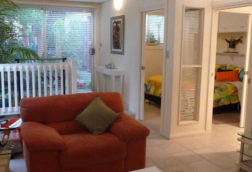 Пансион Orchard Garden