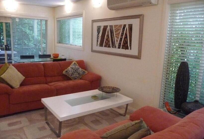 Пансион Orchard Garden