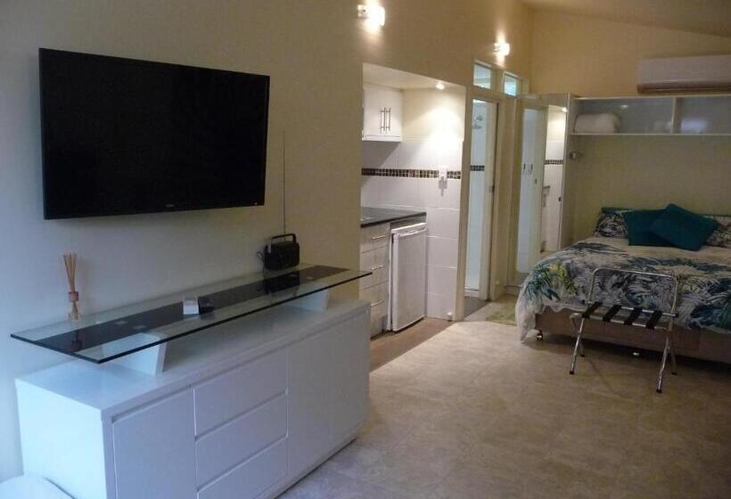 Пансион Orchard Garden