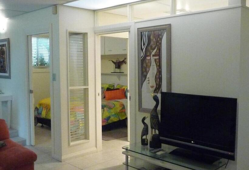 Пансион Orchard Garden