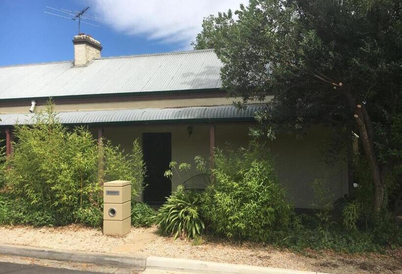 Пансион Orchard Garden