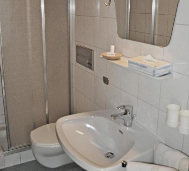 膳宿费 Petererhof