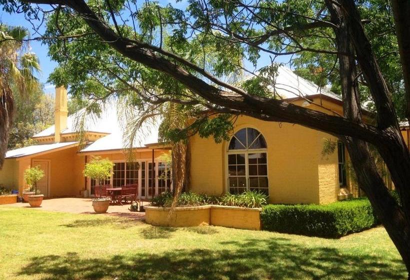 پانسیون Ranelagh House