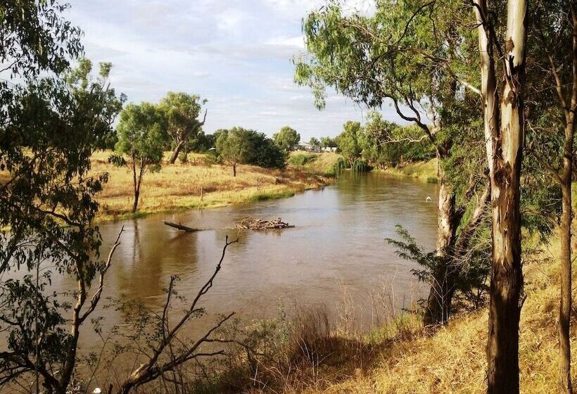 پانسیون Ranelagh House