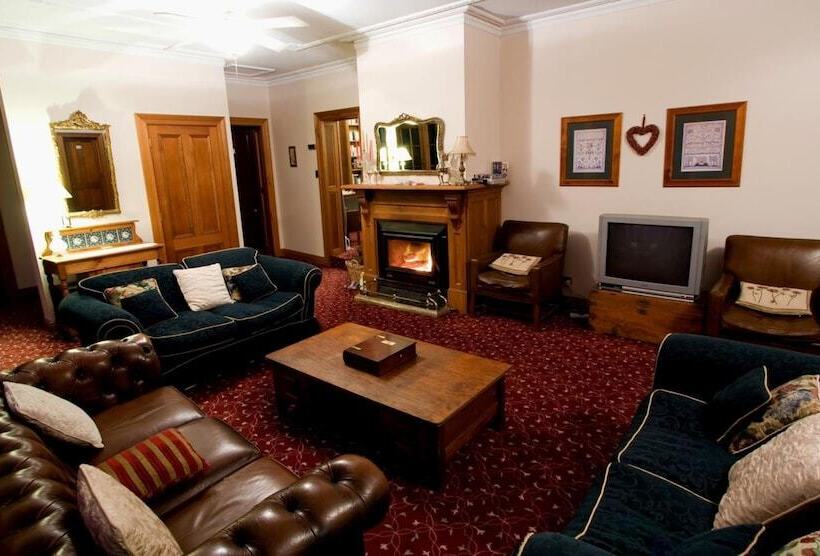 پانسیون Ranelagh House