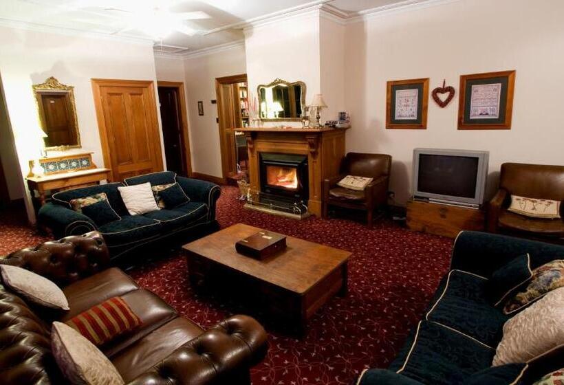 پانسیون Ranelagh House