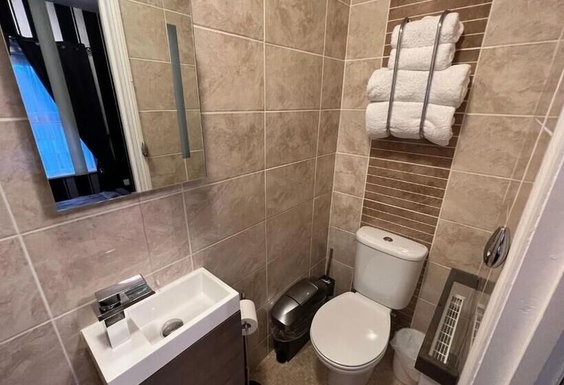 펜션 The Bell Lodge