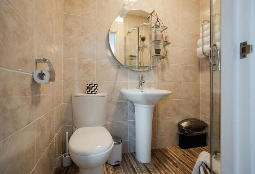 펜션 The Bell Lodge