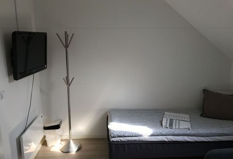 Pizza House Bed & Breakfast