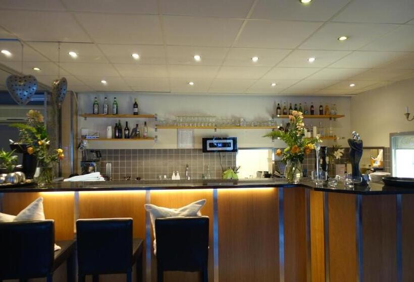 Pizza House Bed & Breakfast