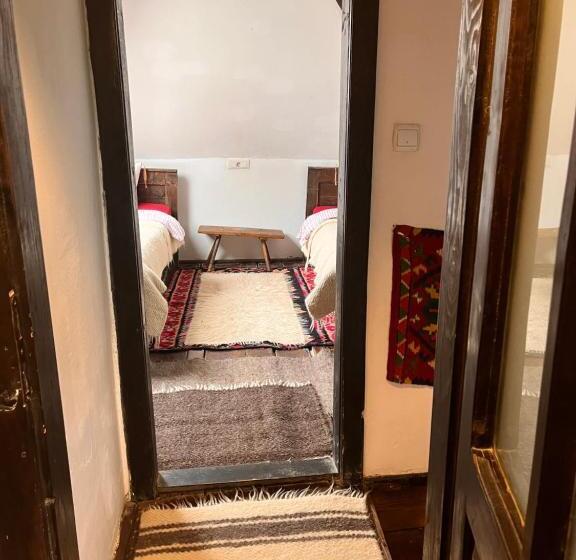 אתר נופש The Village Pension