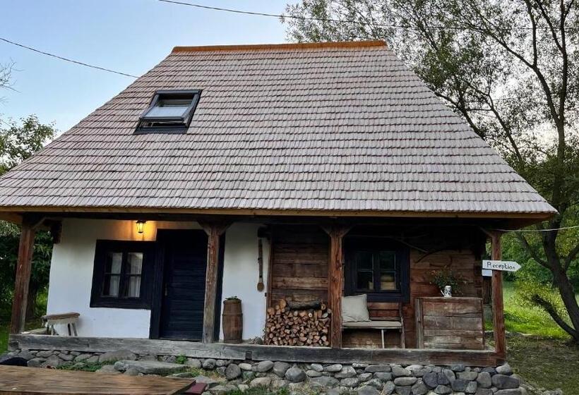 אתר נופש The Village Pension