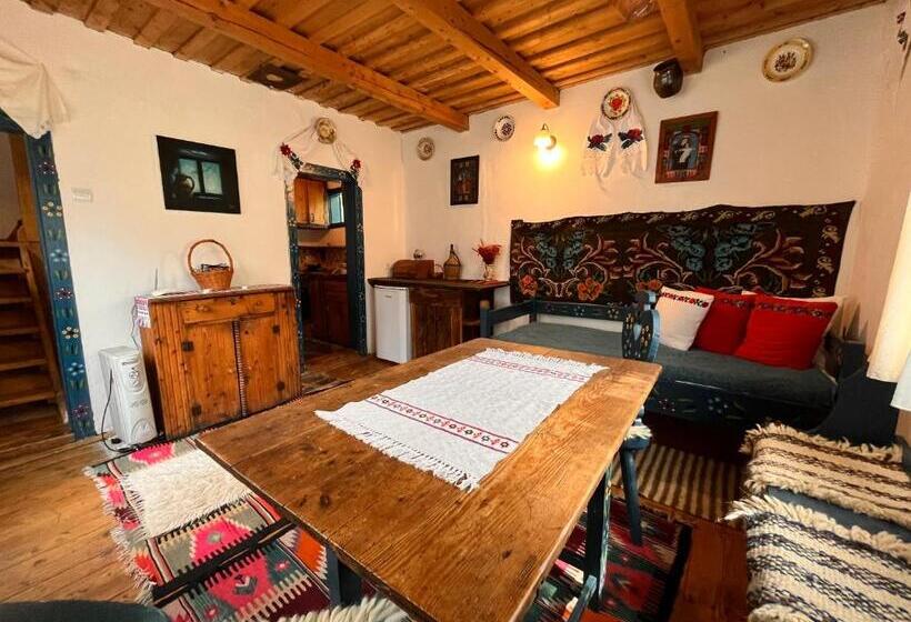 אתר נופש The Village Pension