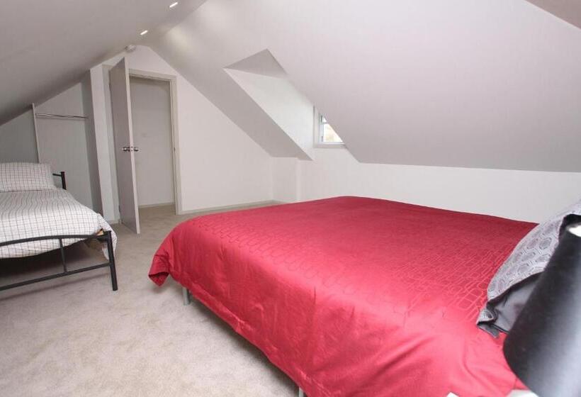 Richmond Coachmans Rest