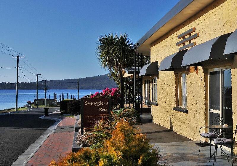 Smugglers Rest Apartments Dover