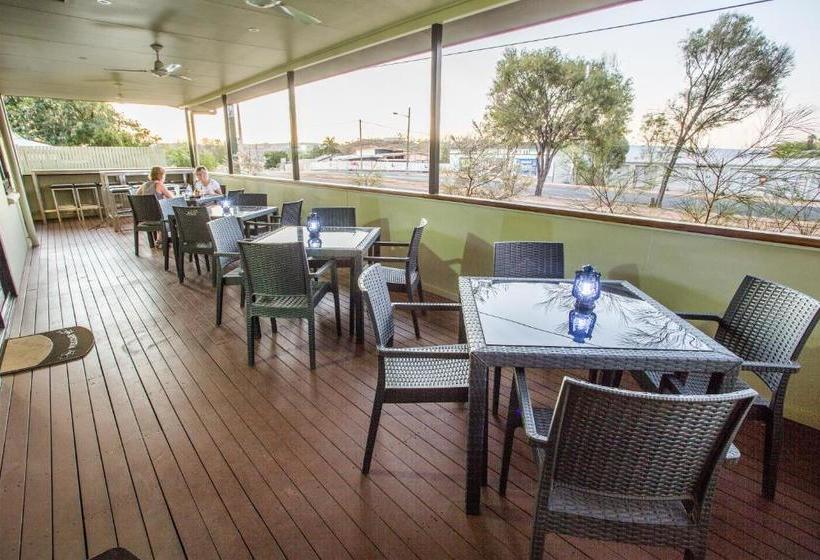 Spinifex Motel And Serviced Apartments