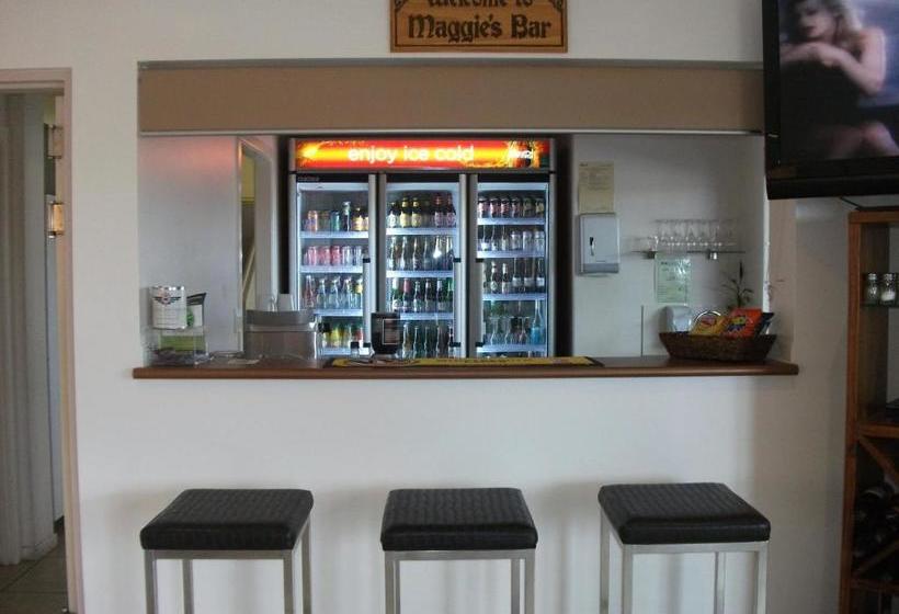 Spinifex Motel And Serviced Apartments