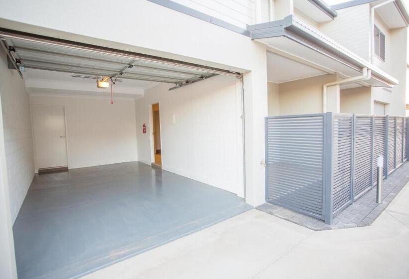 Spinifex Motel And Serviced Apartments