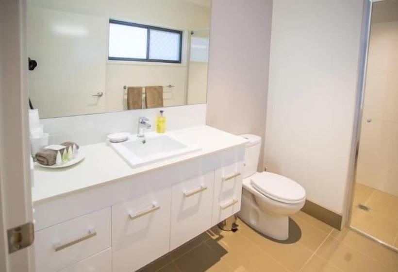 Spinifex Motel And Serviced Apartments