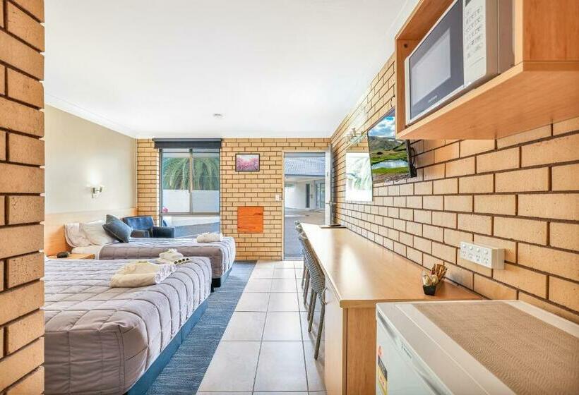 Stagecoach Inn Motel