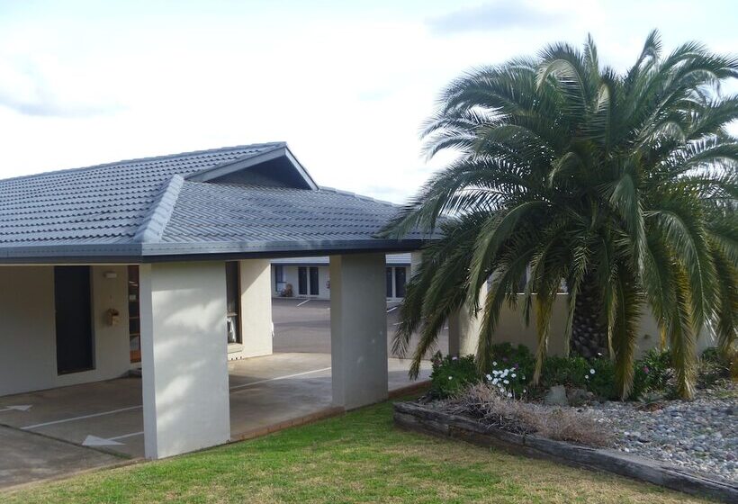 Stagecoach Inn Motel