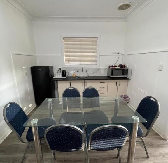 Tamworth Lodge Motel