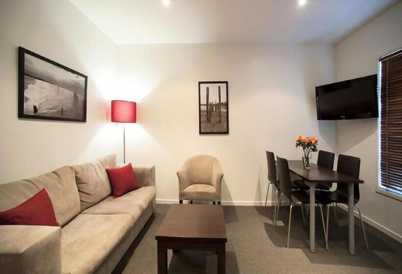 The Waves Apartments