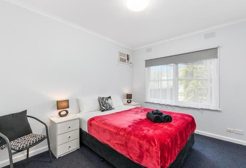 Wattle Grove Motel Maryborough