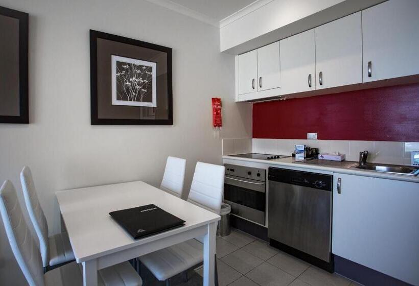 White Crystal Apartments