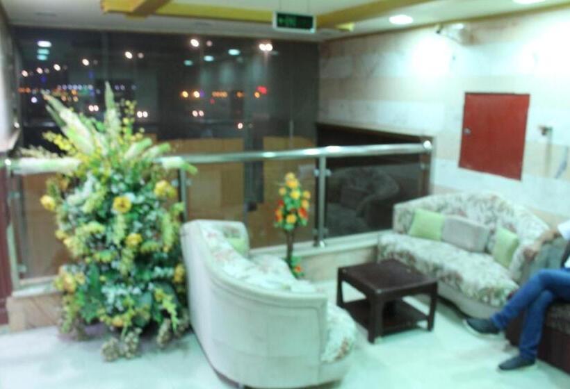 Al Fanar Al Alamaya 3  Hay Aa Malakeya Entrance