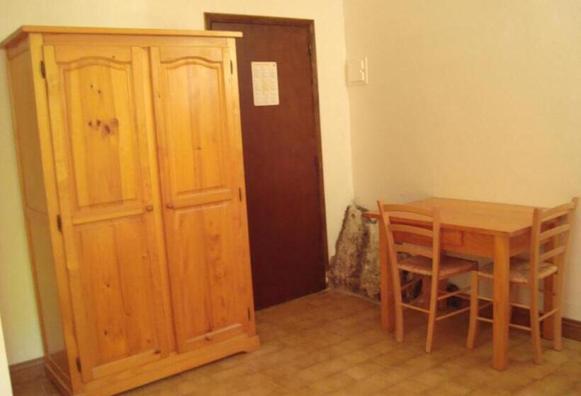 فندق صغير Auberge Des Seguins