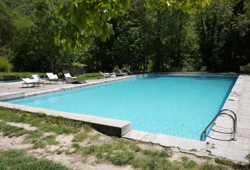 فندق صغير Auberge Des Seguins