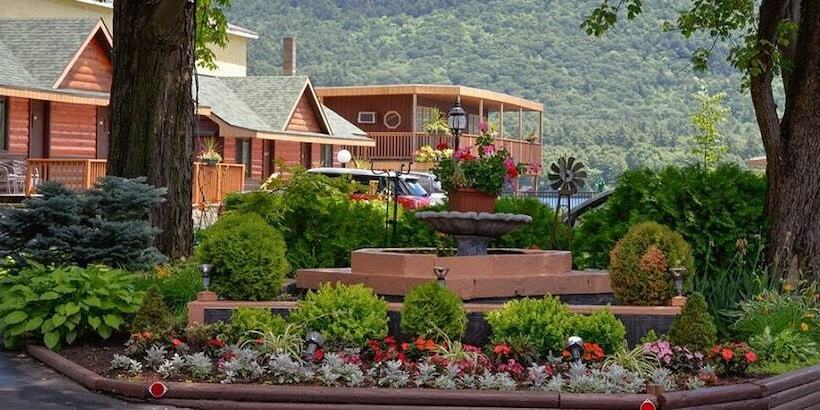 旅馆 Lake Crest Inn