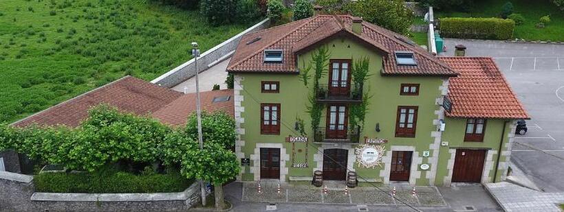 فندق صغير Posada Término