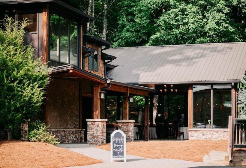 فندق صغير Sylvan Valley Lodge & Cellars