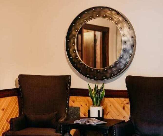 فندق صغير Sylvan Valley Lodge & Cellars