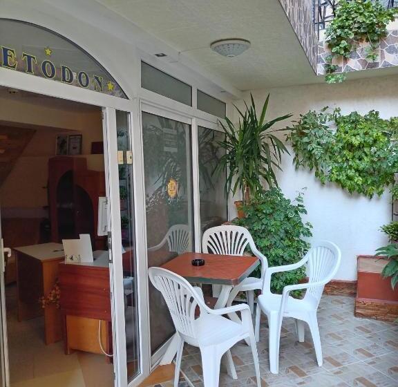 Apart Hotel Hetodon
