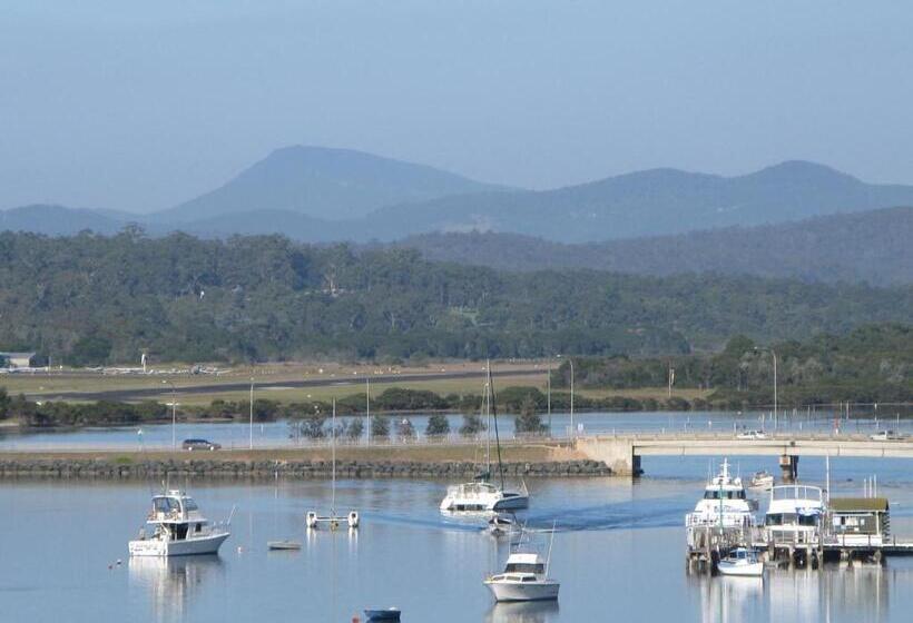 Baywatch Apartments Merimbula