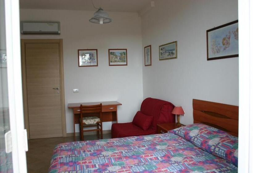 B&b La Baia Di Fiascherino Citr01101sei Beb 0011