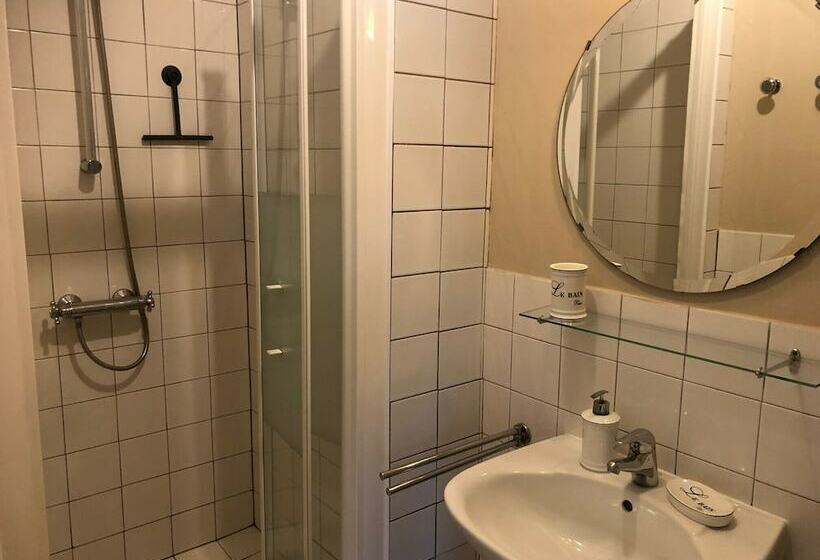 مبيت وإفطار La Cerisaie