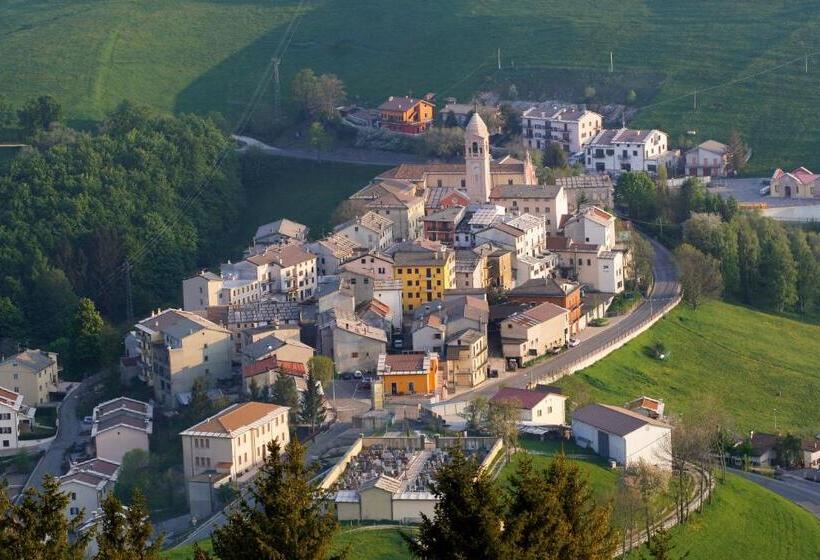 酒店 13 Comuni Ristorante E Albergo