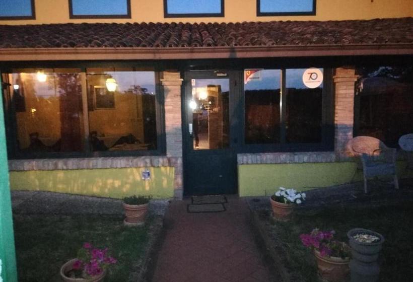 בית מלון כפרי Albergo Residence Al Passatore