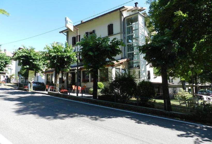 בית מלון כפרי Villa Svizzera